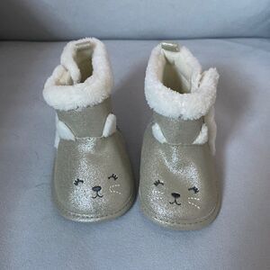 NWOT carters sparkly booties 3-6M